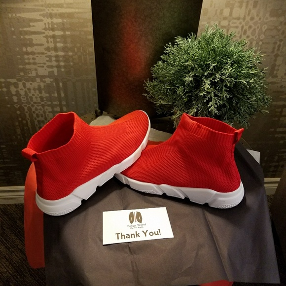 NEW Men's Lightweight Breathable Running Shoes - Picture 2 of 5